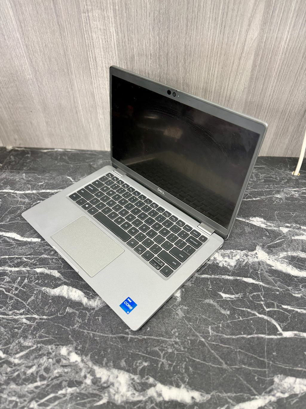 Refurbished Dell Latitude 5320 13.3" FHD | 16GB RAM | 256GB SSD | Core i5 11th Gen | Windows 11 Pro