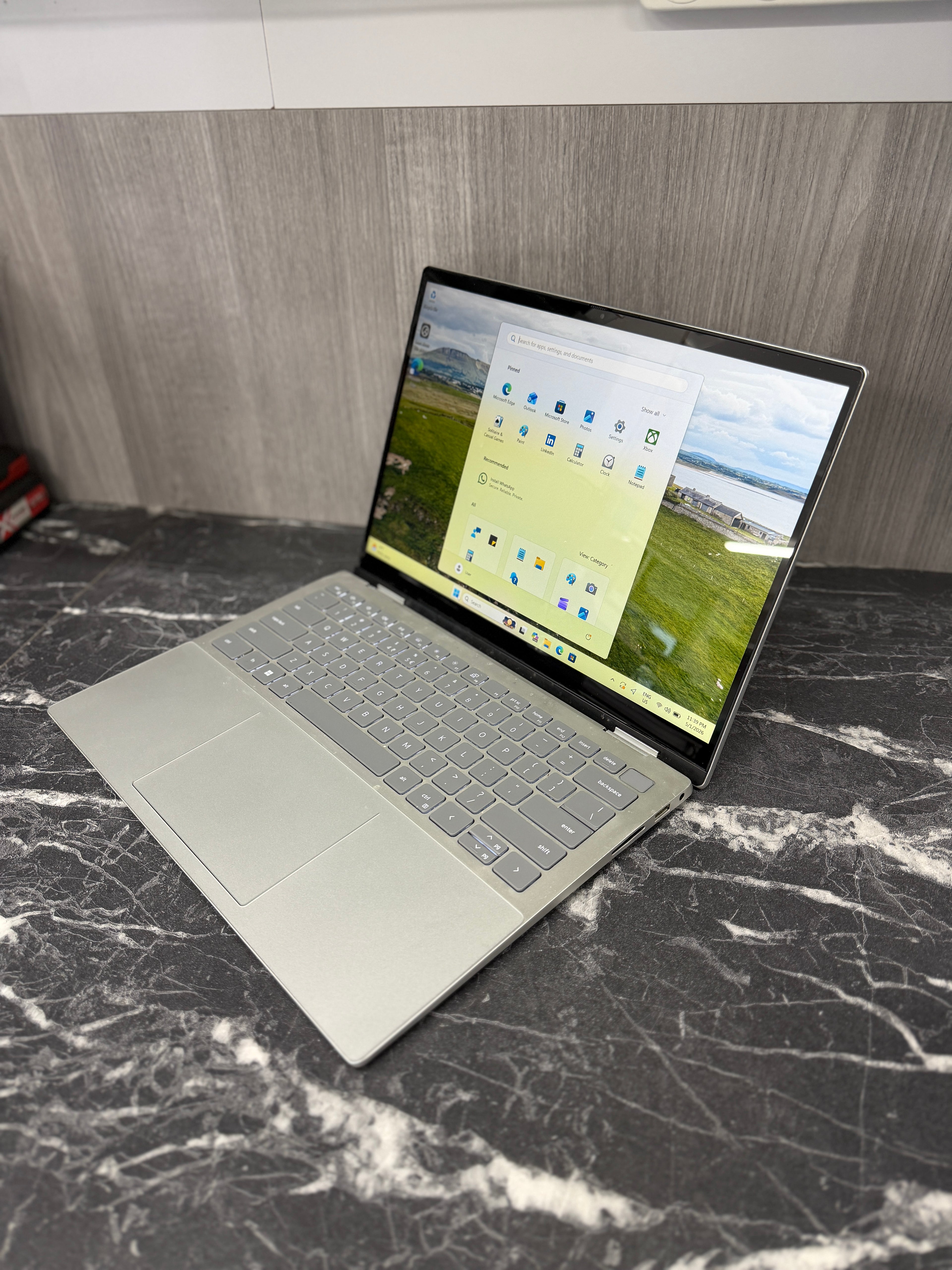 Refurbished Dell Inspiron 14 7420 14" FHD | 16GB RAM | 256GB SSD | Intel Core i7 | Windows 11 Pro